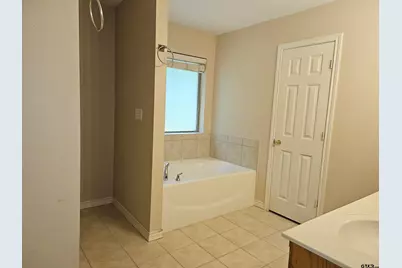 9382 Gaelic Hills, Tyler, TX 75703 - Photo 9