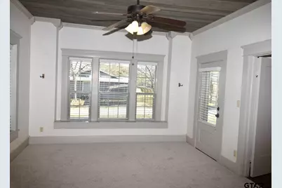 269 E Holley St, Alba, TX 75410 - Photo 23