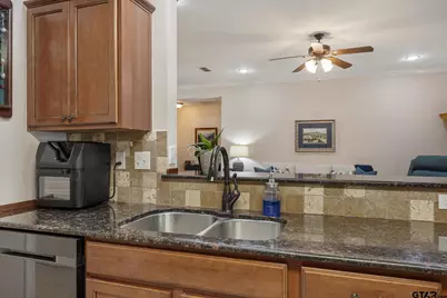 421 W Cumberland Rd. #803, Tyler, TX 75703 - Photo 13