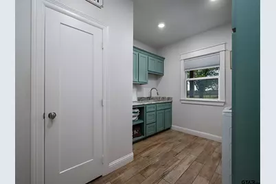 8822 County Road 152 W, Bullard, TX 75757 - Photo 9
