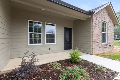 106 Royal St, Gilmer, TX 75645 - Photo 7