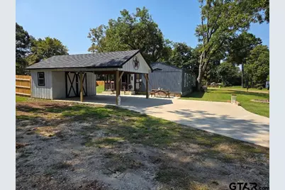2435 Waterwood Dr, Chandler, TX 75758 - Photo 35