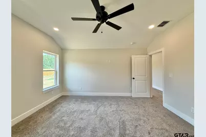 17434 Crossing Circle, Lindale, TX 75771 - Photo 11
