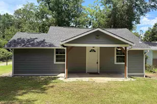 816 Newsome, Gilmer, TX 75644 - Photo 1