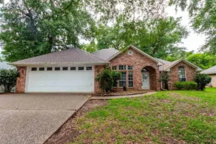 11225 Chasewood Dr, Tyler, TX 75703 - Photo 1