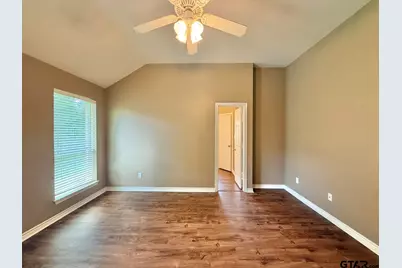 15919 Brittain Ct, Lindale, TX 75771 - Photo 7