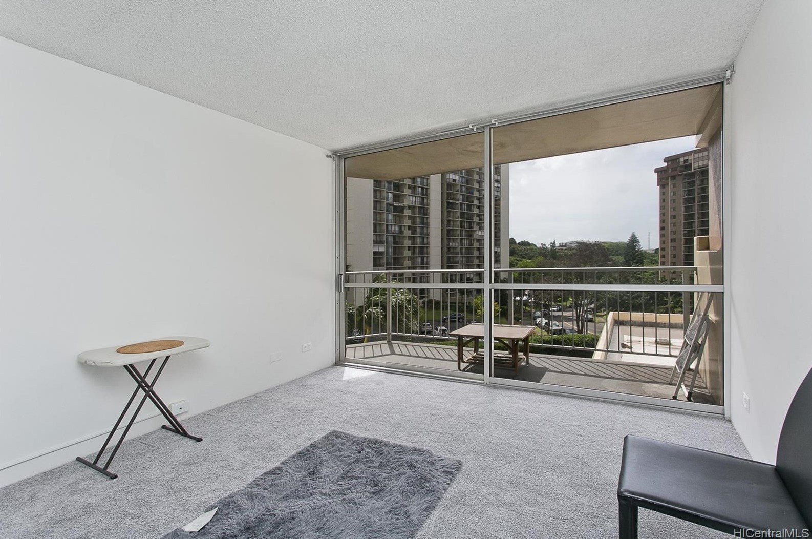 98450 Koauka Loop #208, Aiea, HI 96701