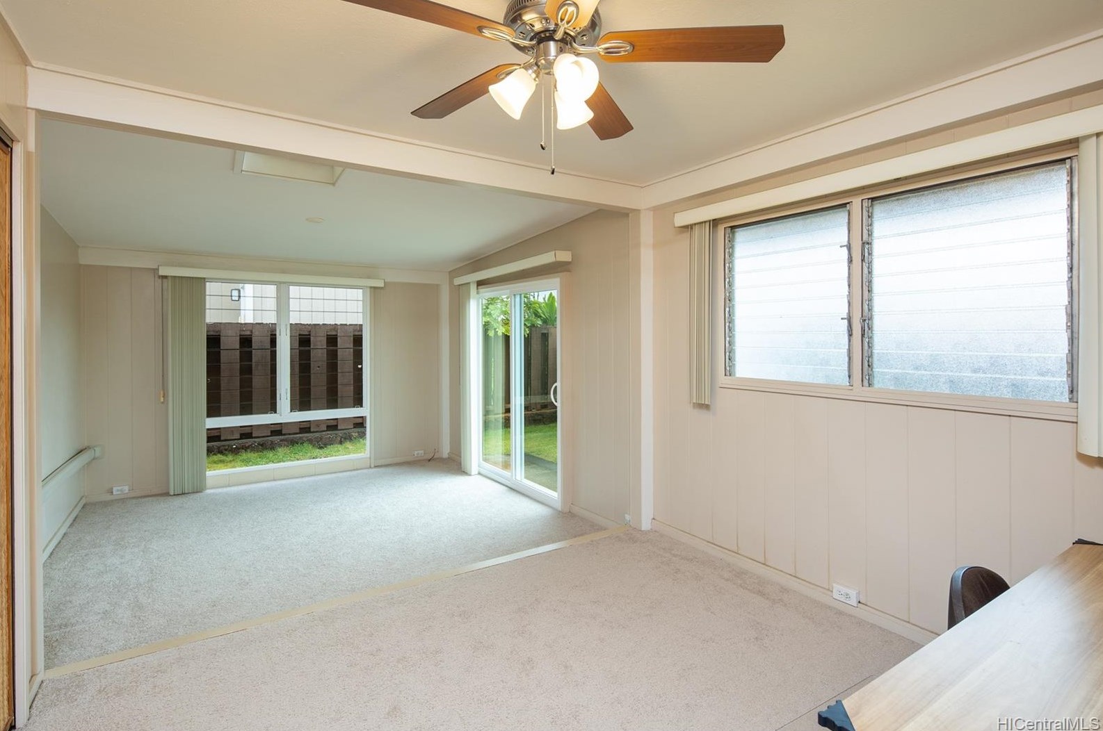 1312 Kaweloka St, Pearl City HI  96782-1939 exterior