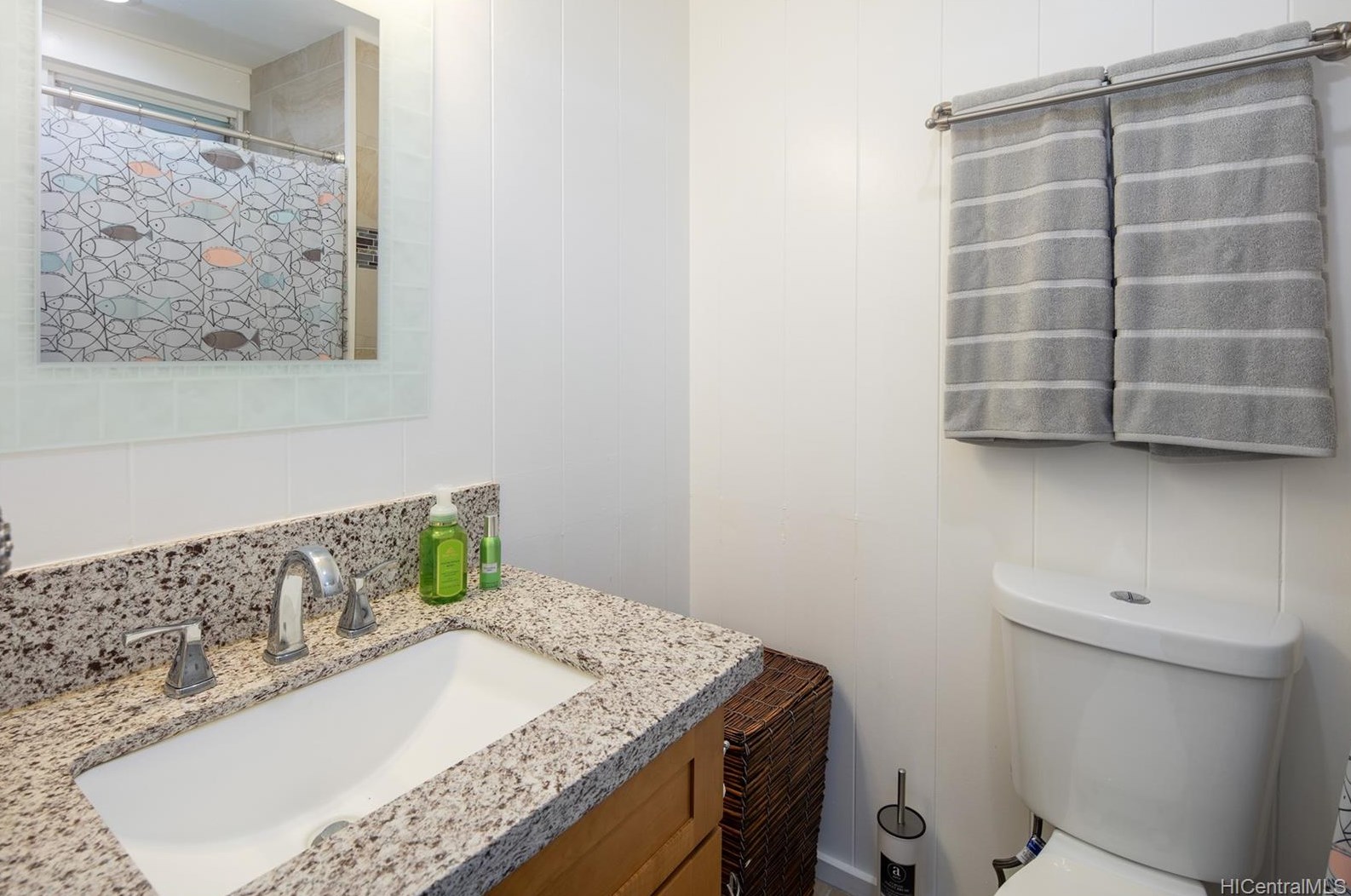 1312 Kaweloka St, Pearl City HI  96782-1939 exterior