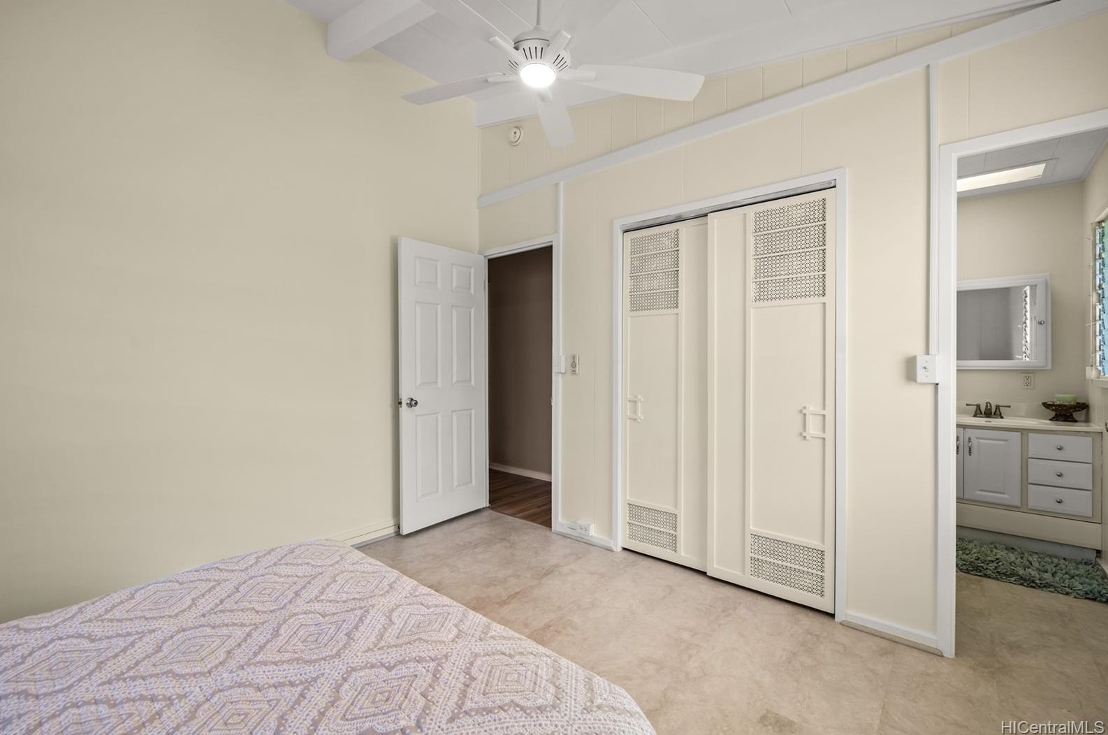 512 Ilimano St, Kailua HI  96734-1829 exterior