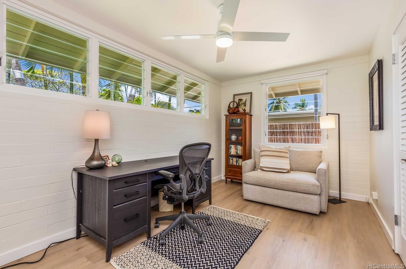 155 Kuupua St, Kailua HI  96734-2736 exterior