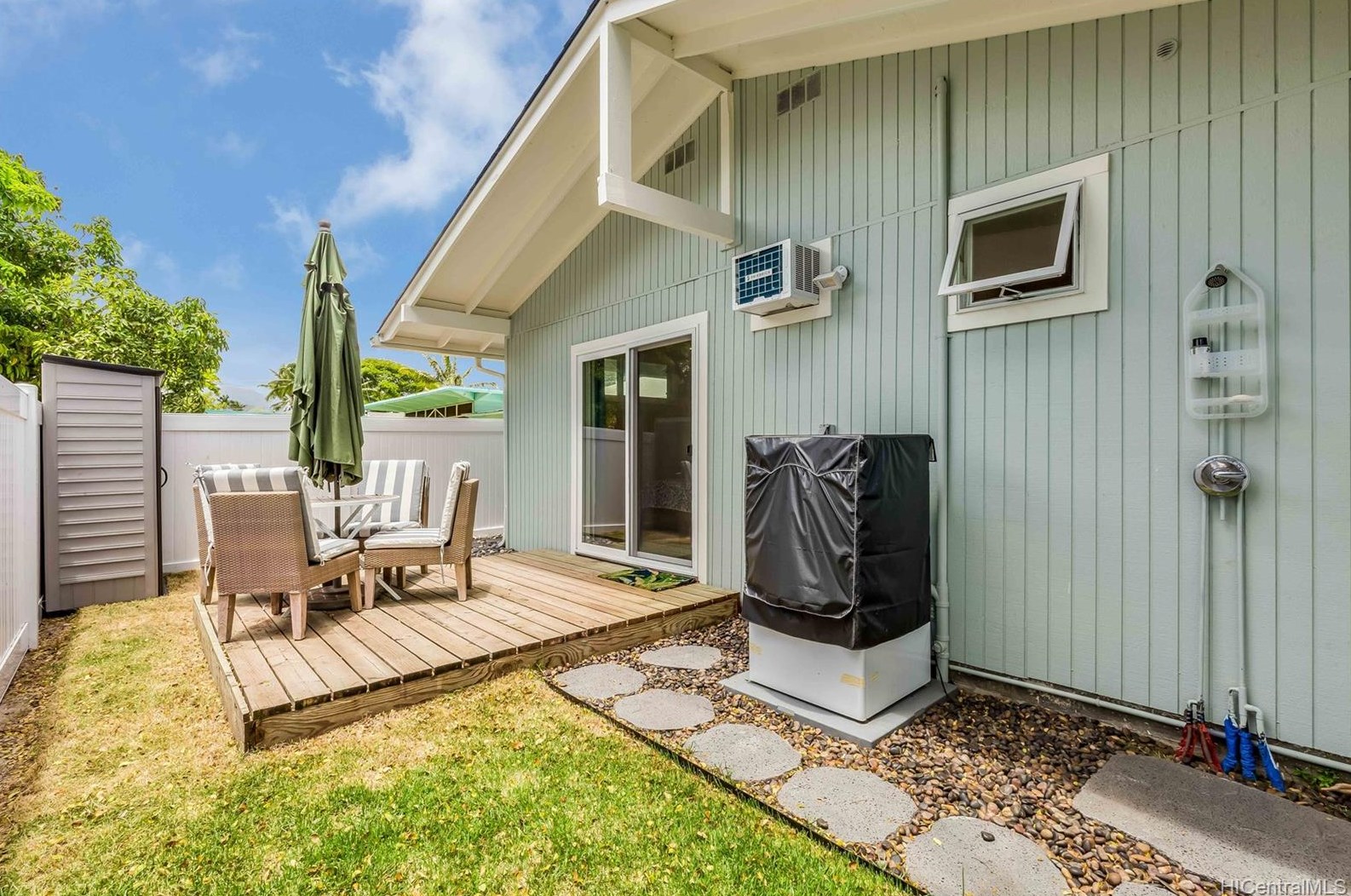 155 Kuupua St, Kailua HI  96734-2736 exterior