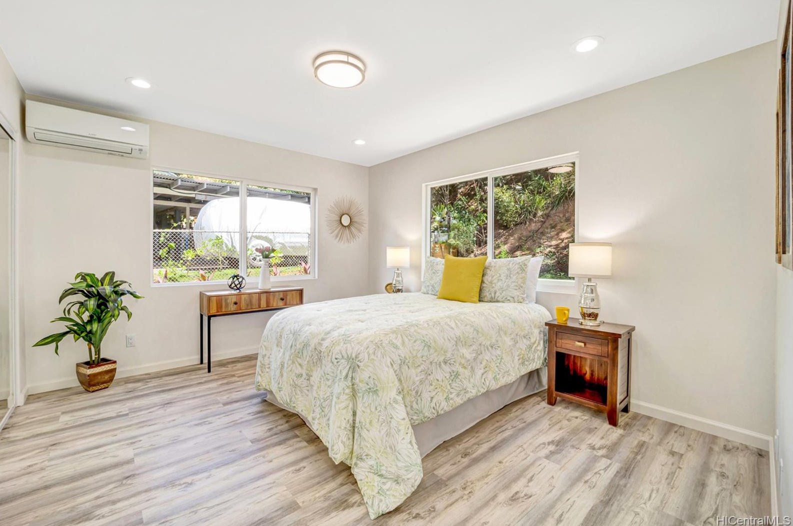 1176 Aukele St, Kailua HI  96734-3616 exterior