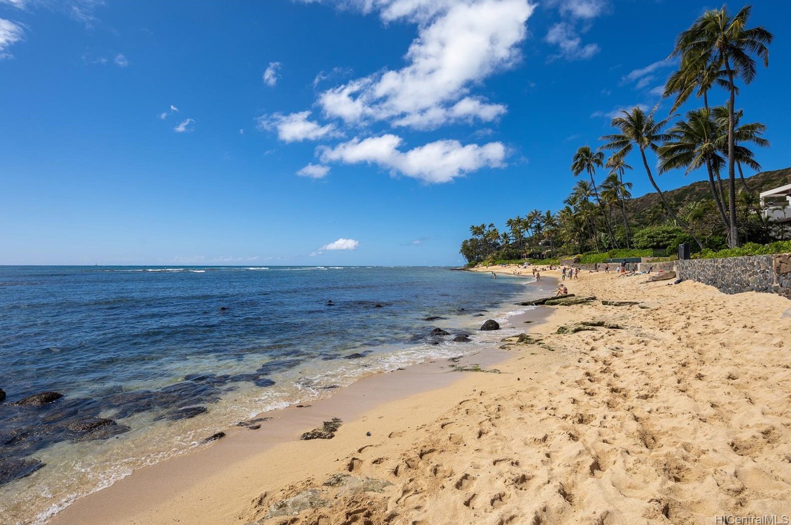 4221 Kaikoo Pl, Honolulu HI  96816-4823 exterior