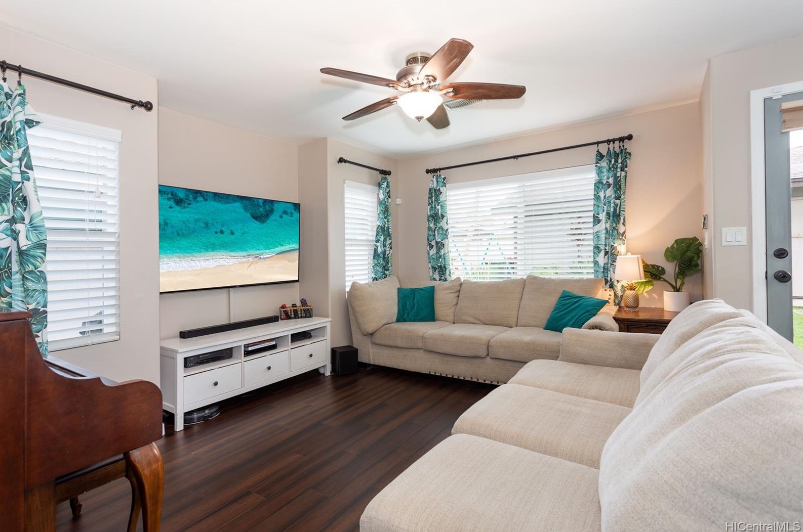 91-1146 Waiemi St, Ewa Beach HI  96706 exterior