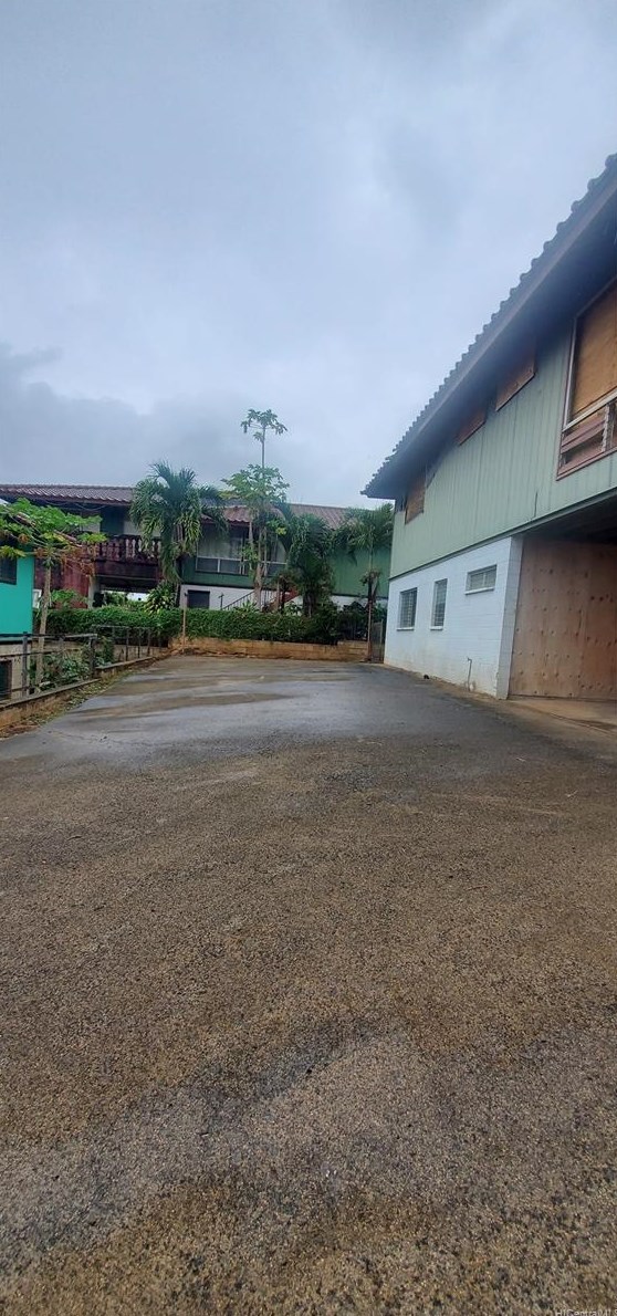 94-043 Waikele Loop, Waipahu HI  96797-2640 exterior