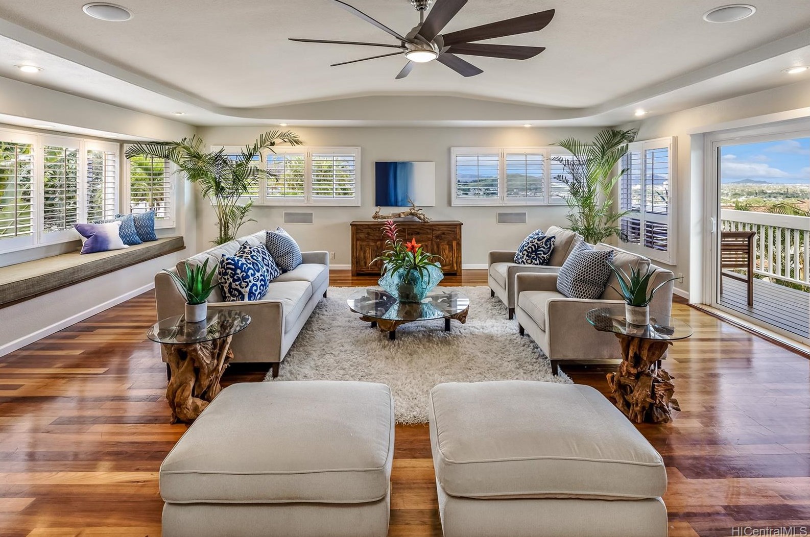 1279 Aulepe St, Kailua HI  96734-4102 exterior