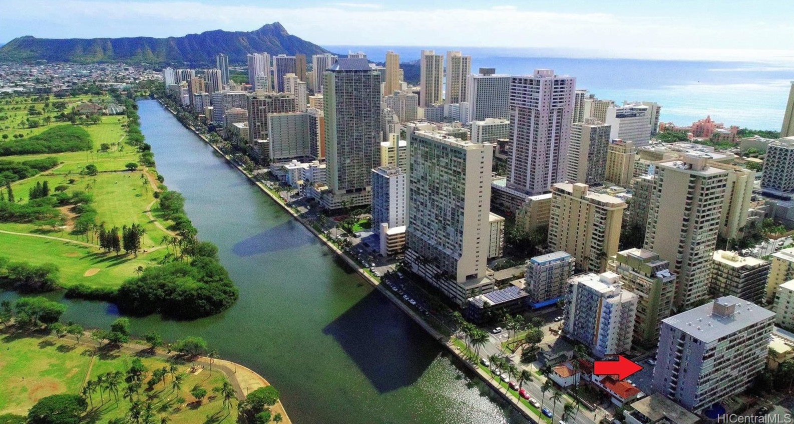 445 Kaiolu St, Honolulu HI 96815-2276 exterior