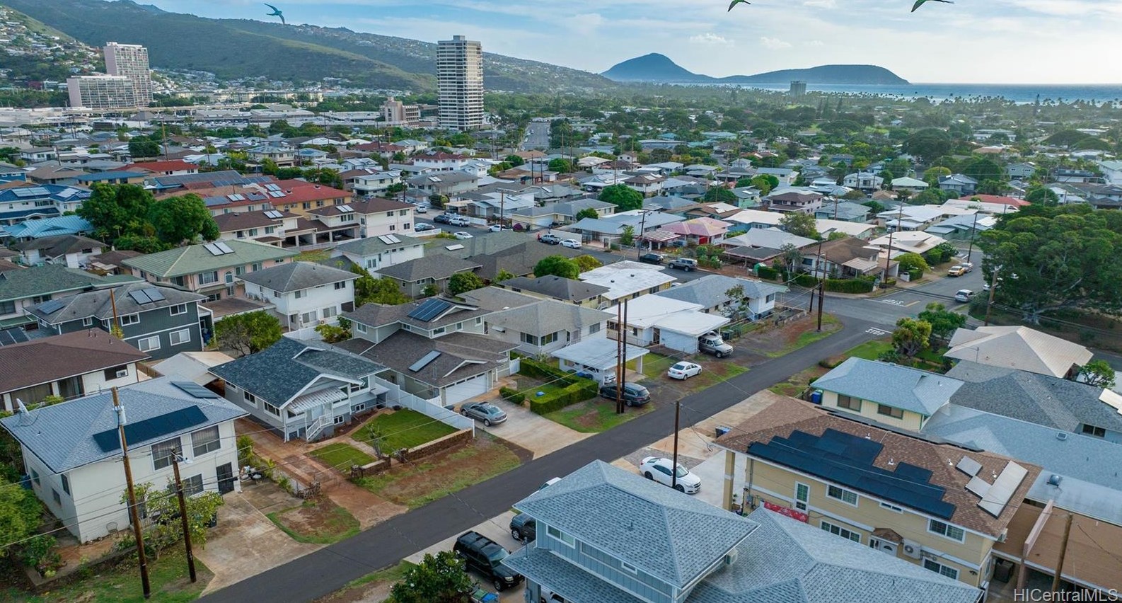 4106 Kaimuki Ave, Honolulu HI  96816-4508 exterior