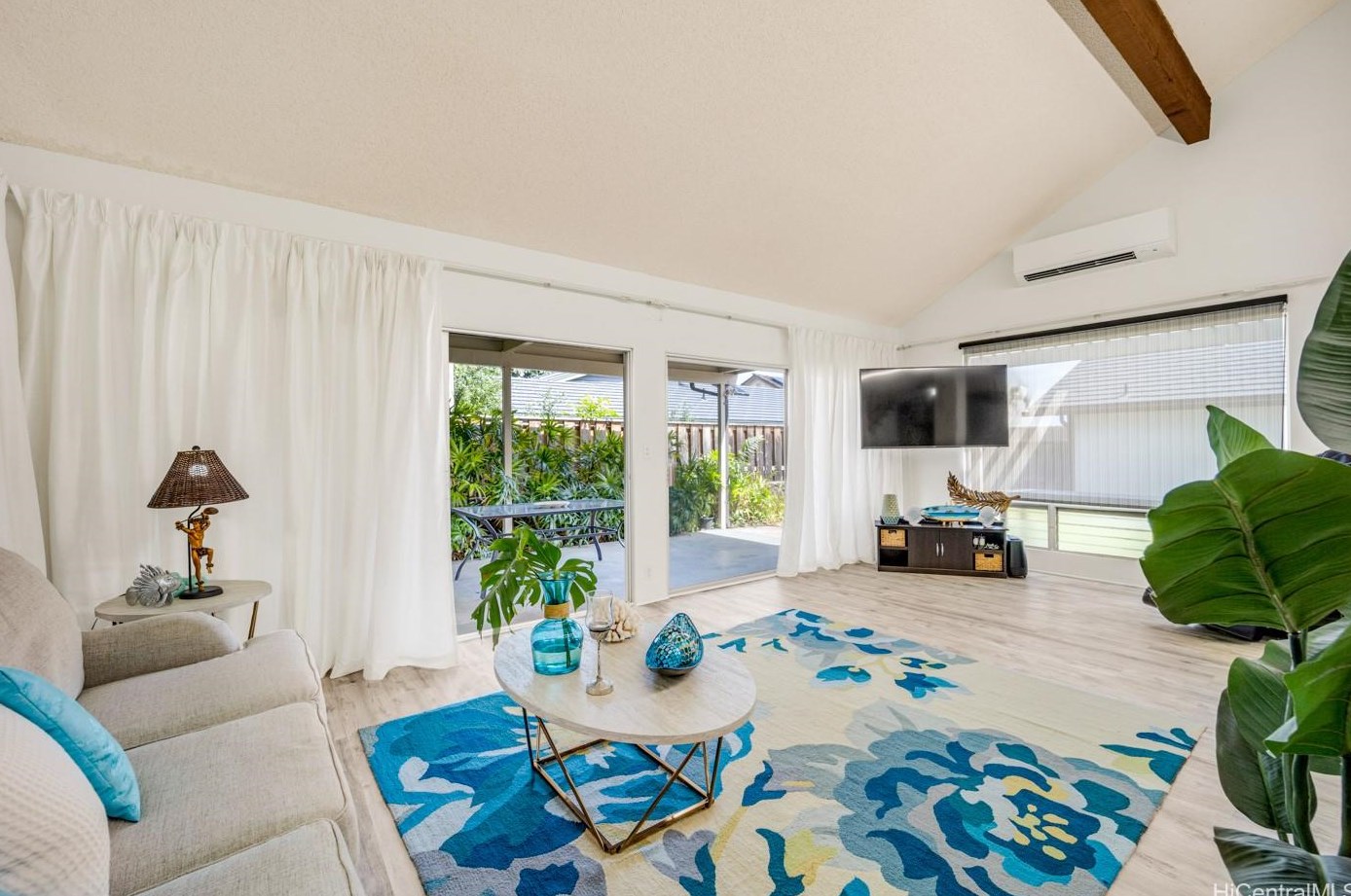 94-842 Penakii Way, Waipahu HI  96797-4046 exterior