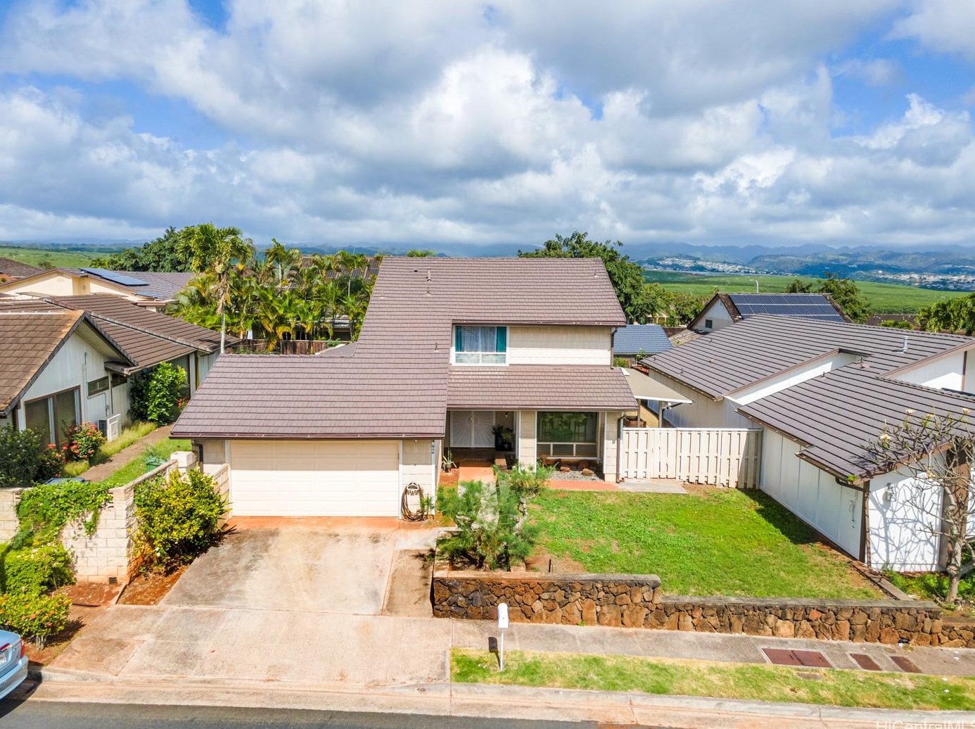 94-842 Penakii Way, Waipahu HI  96797-4046 exterior