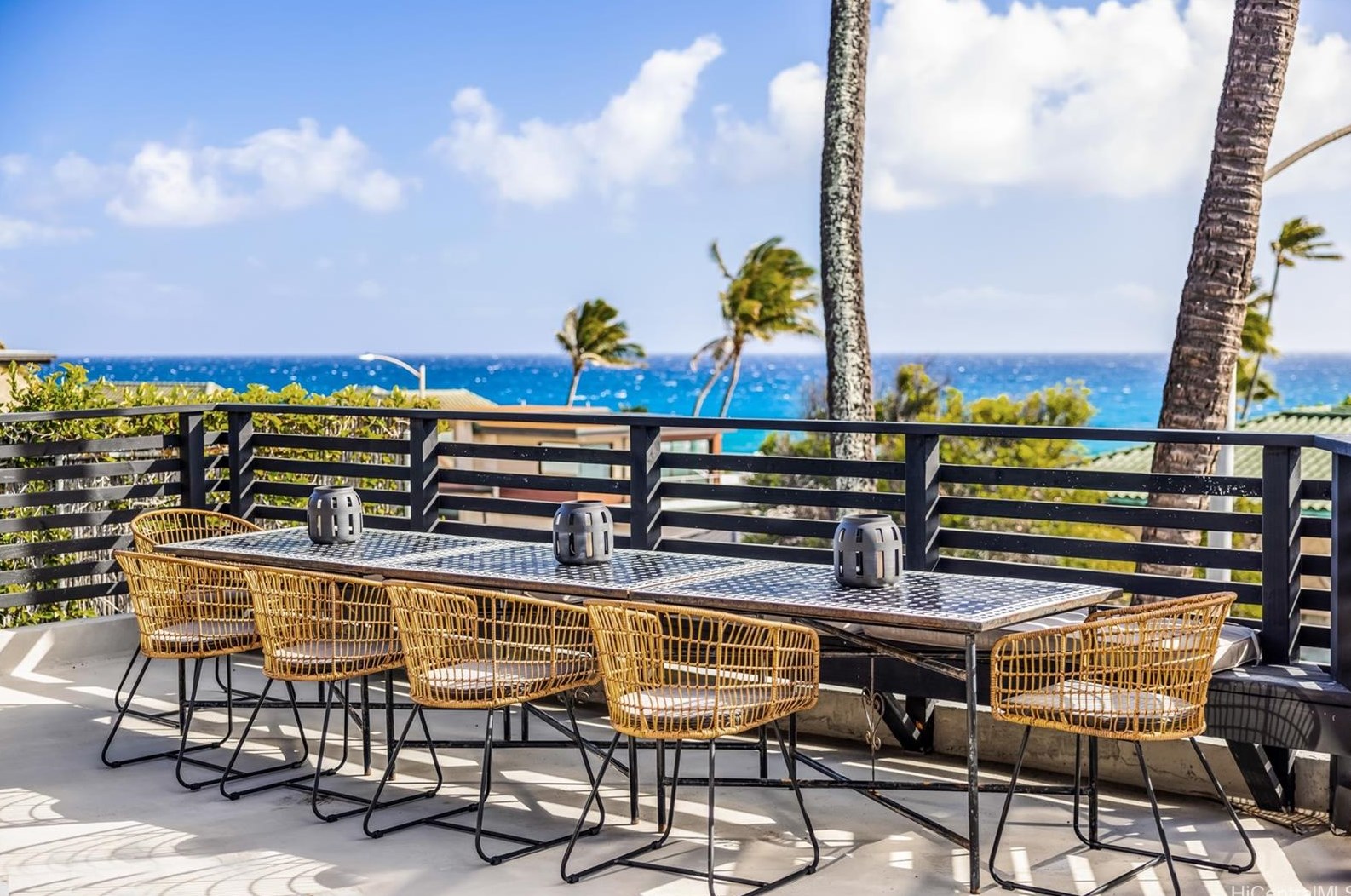 4335 Kaikoo Pl, Honolulu HI  exterior