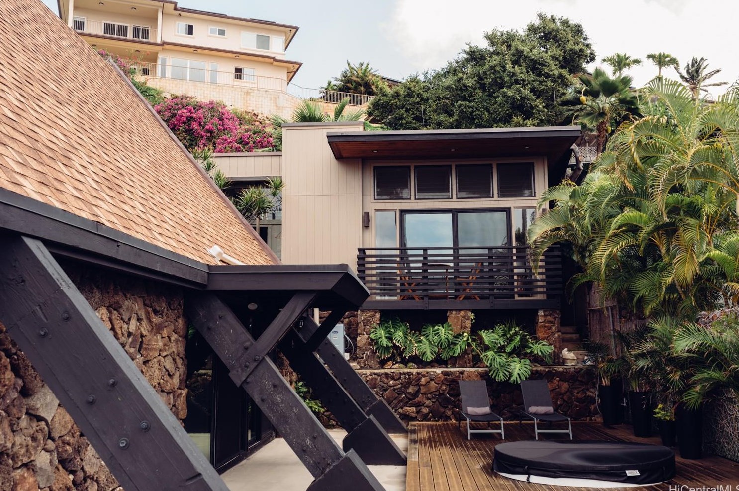 4335 Kaikoo Pl, Honolulu HI  exterior