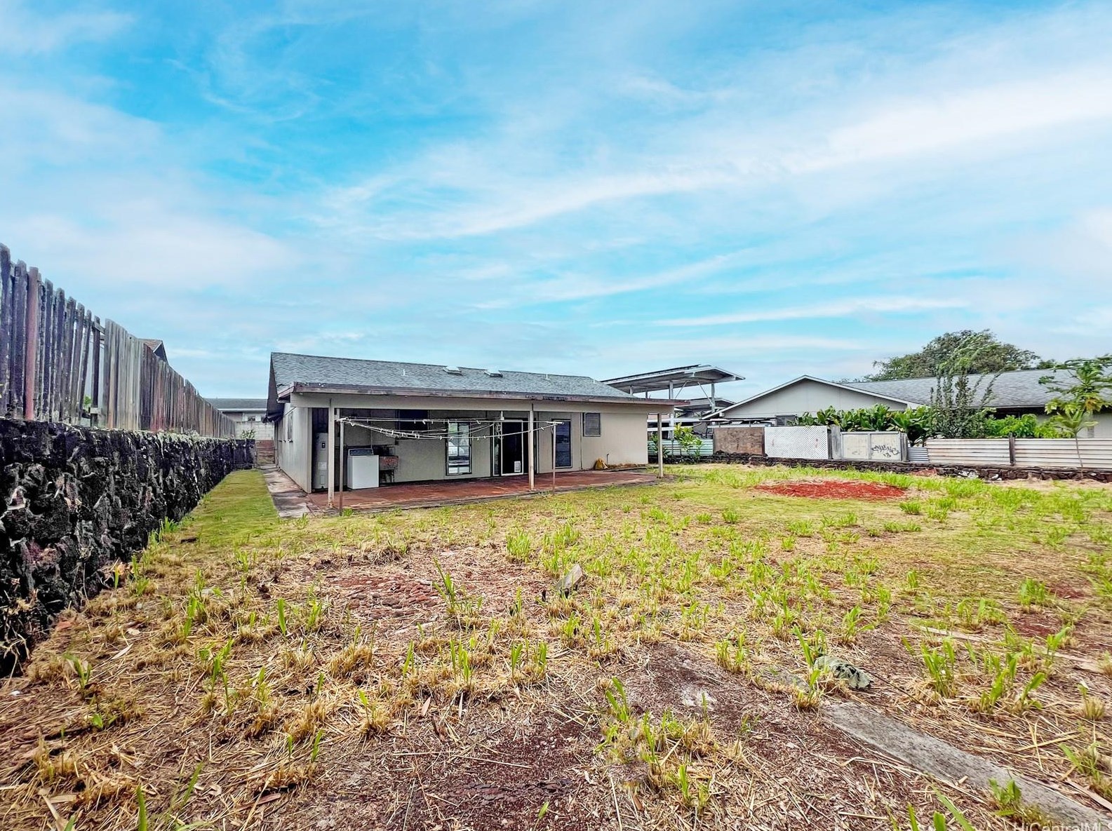 1749 Kaweloka Pl, Pearl City HI  96782-1511 exterior