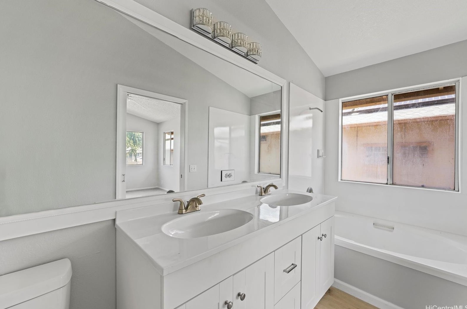 91-951 Pahuhu St, Ewa Beach HI  96706 exterior