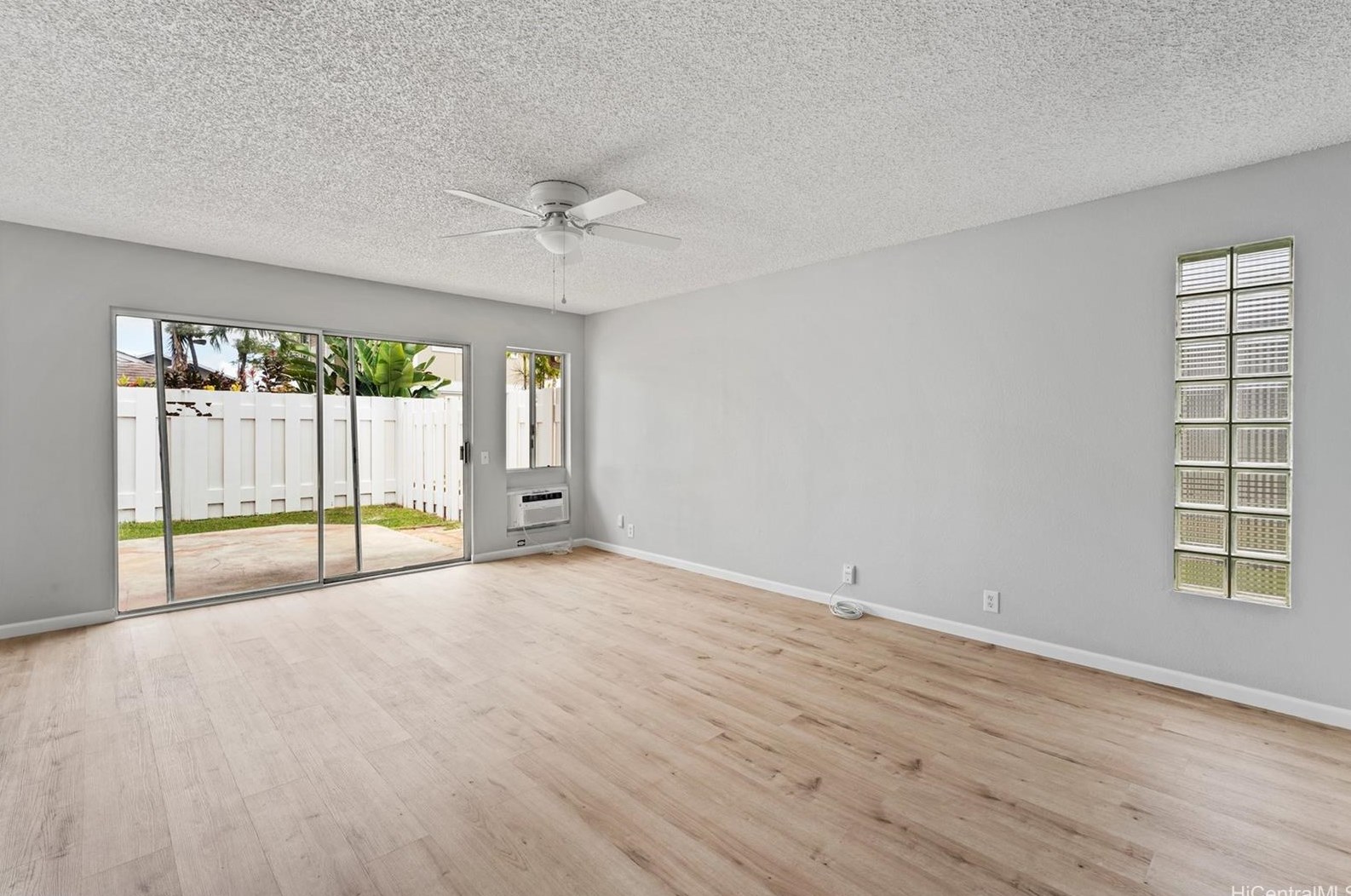 91-951 Pahuhu St, Ewa Beach HI  96706 exterior