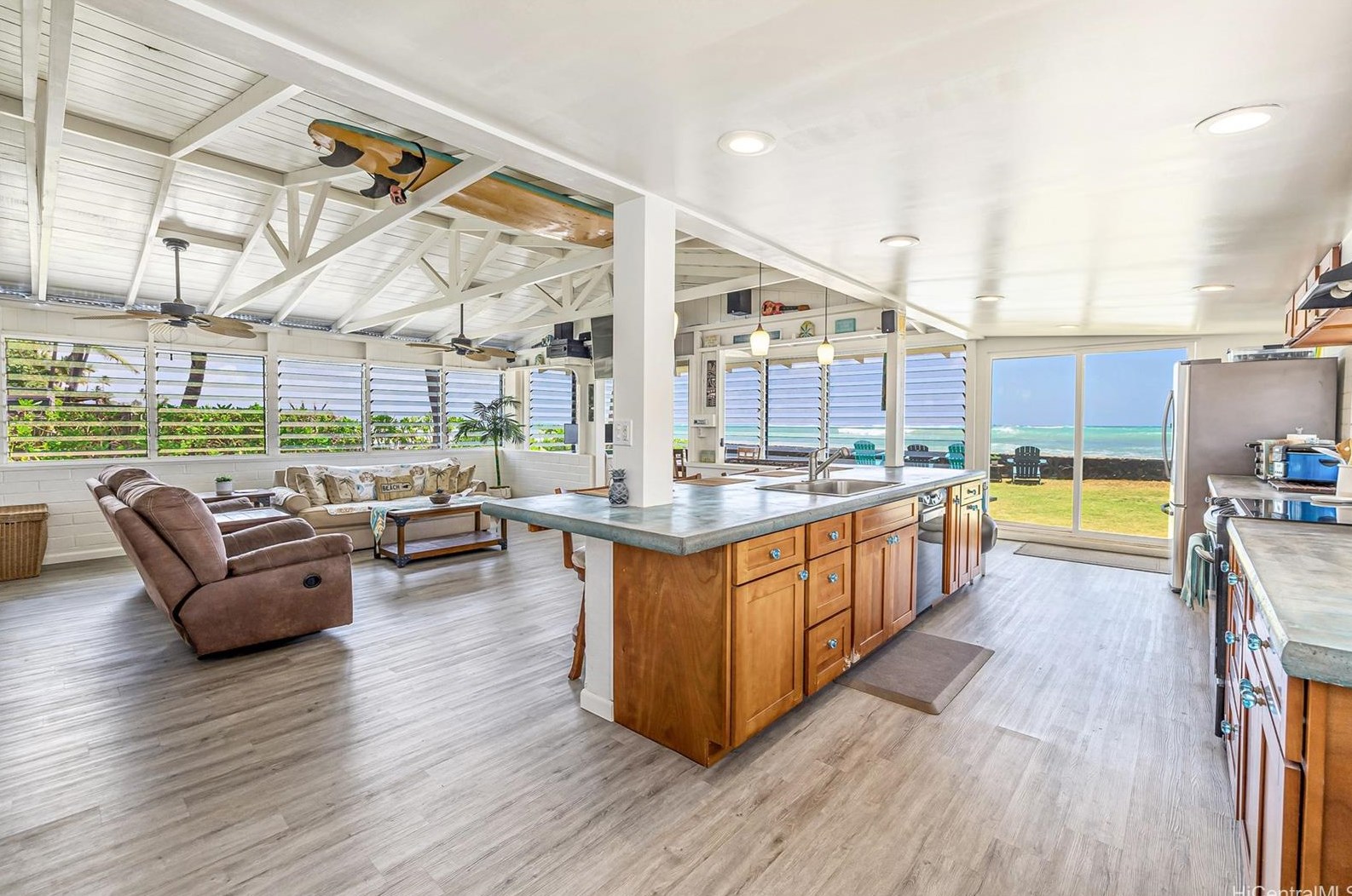 91-003 Muumuu Pl, Ewa Beach HI  96706 exterior