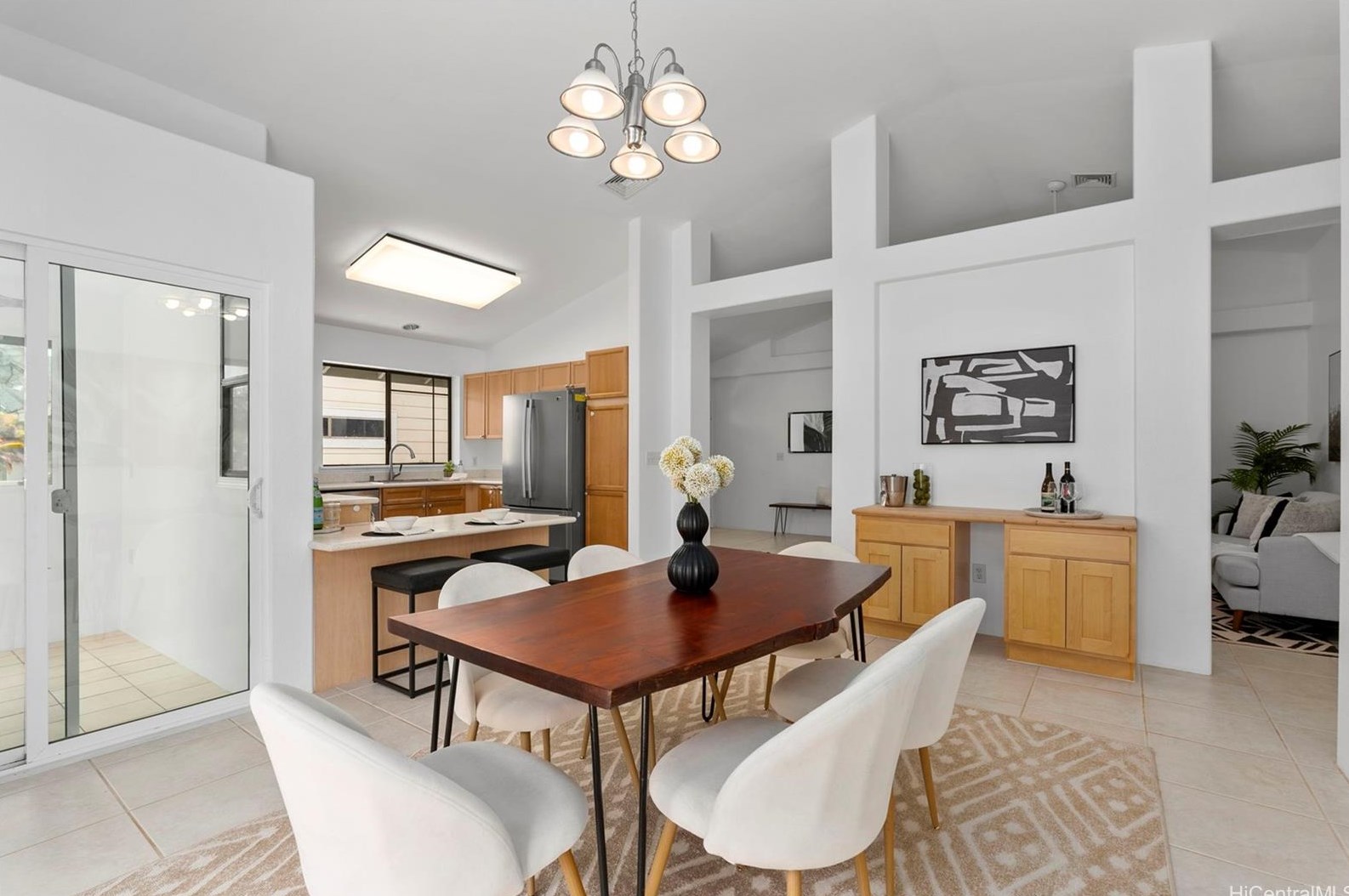 94-1066 Mauele St, Waipahu HI  96797-5817 exterior