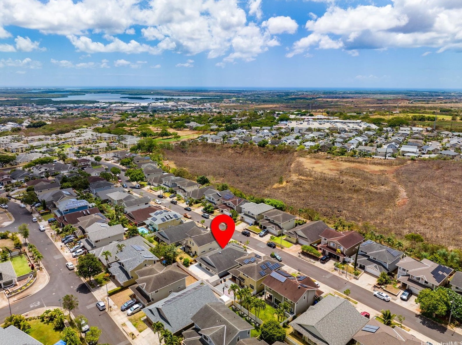 94-1066 Mauele St, Waipahu HI  96797-5817 exterior