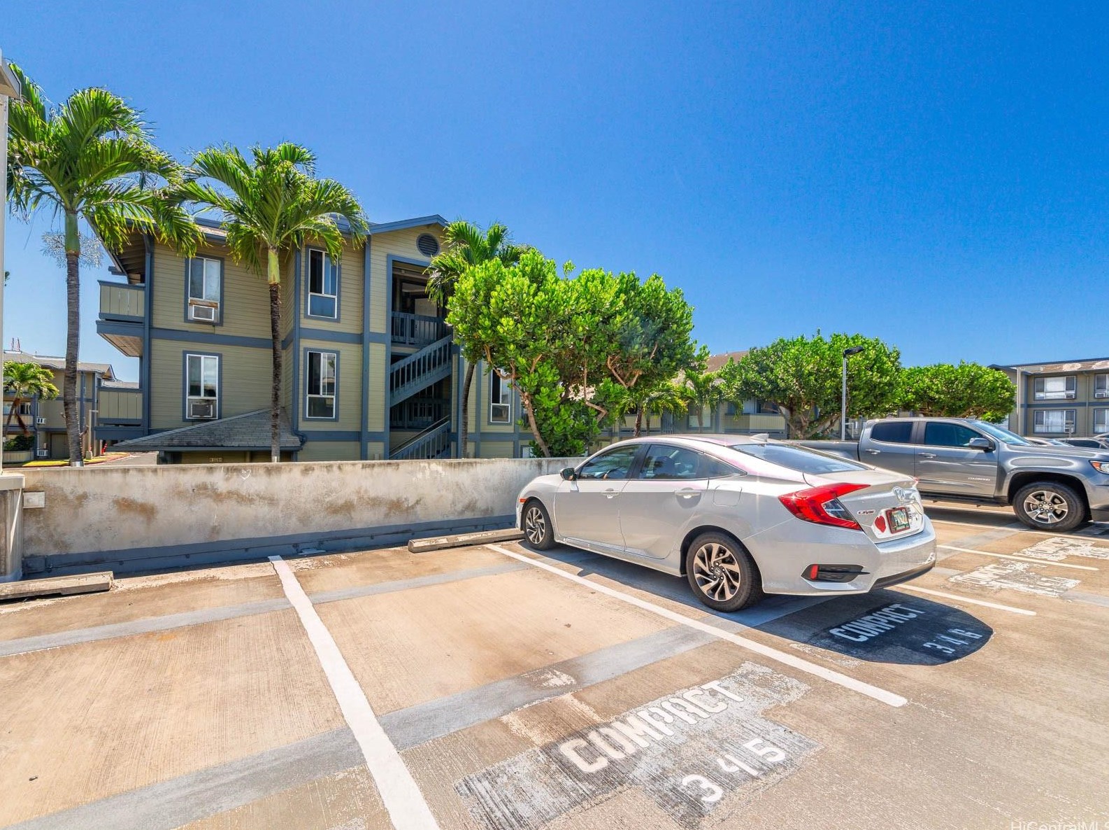 91-277 Hanapouli Cir, Ewa Beach HI  96706-3764 exterior
