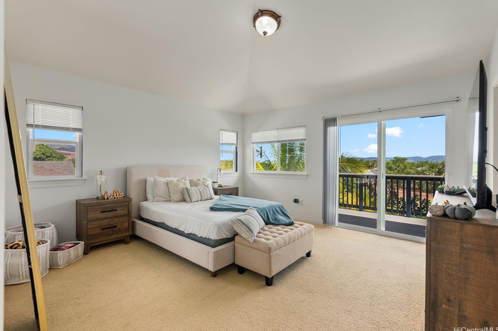 91-1755 Paeko St, Ewa Beach HI  96706 exterior