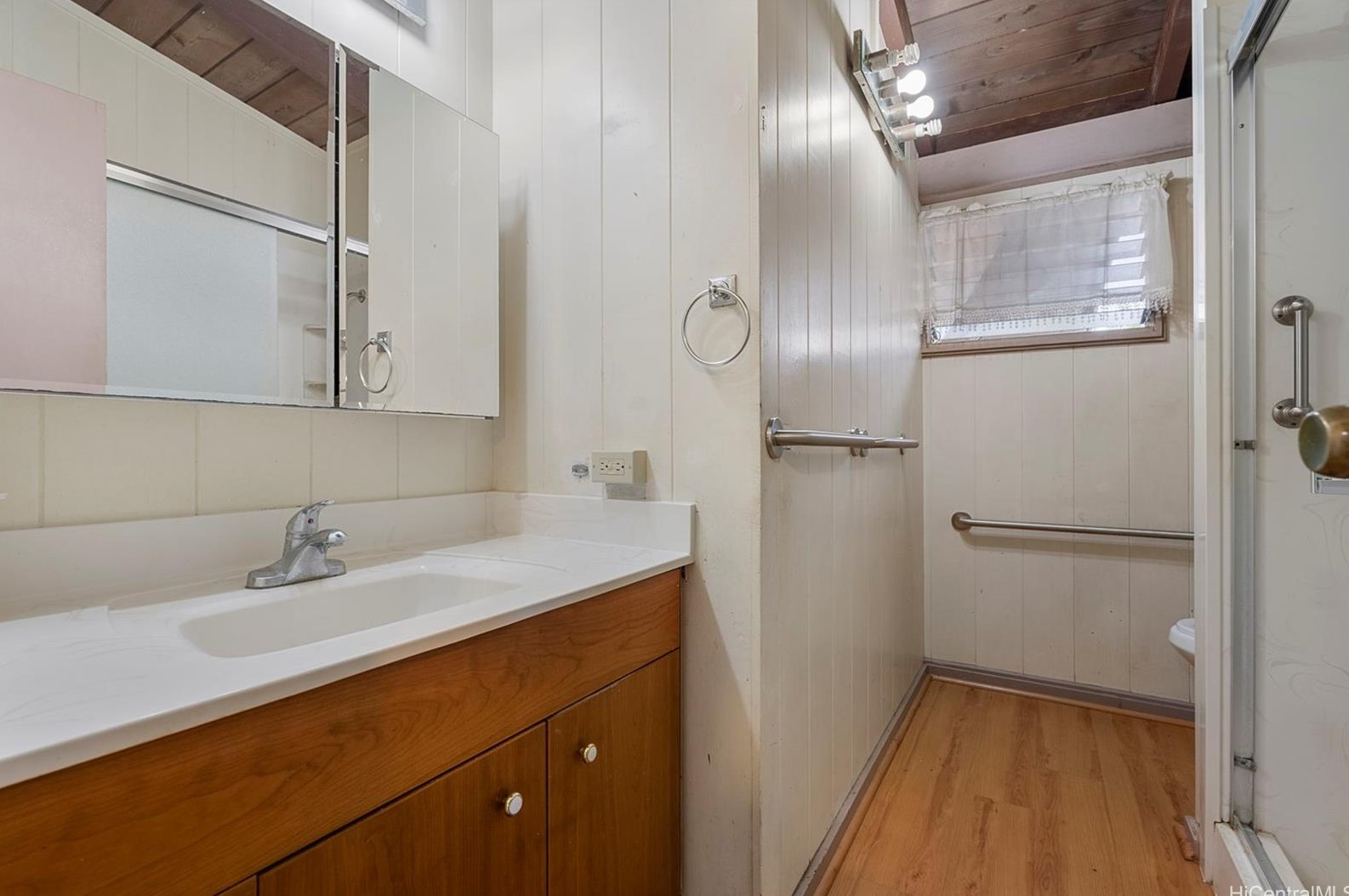 1730 Hoolehua St, Pearl City HI  96782-1732 exterior