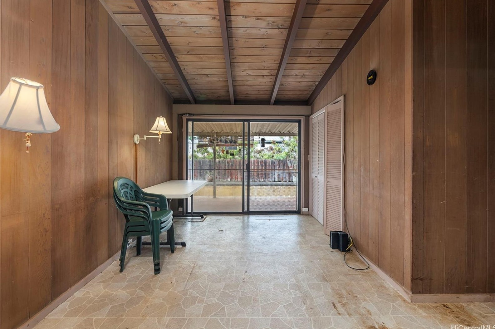 1730 Hoolehua St, Pearl City HI  96782-1732 exterior