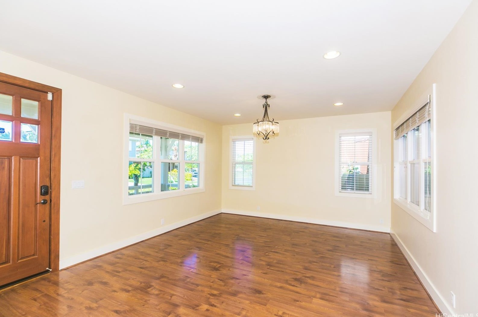 91-211 Kuanoo Pl, Ewa Beach, HI 96706