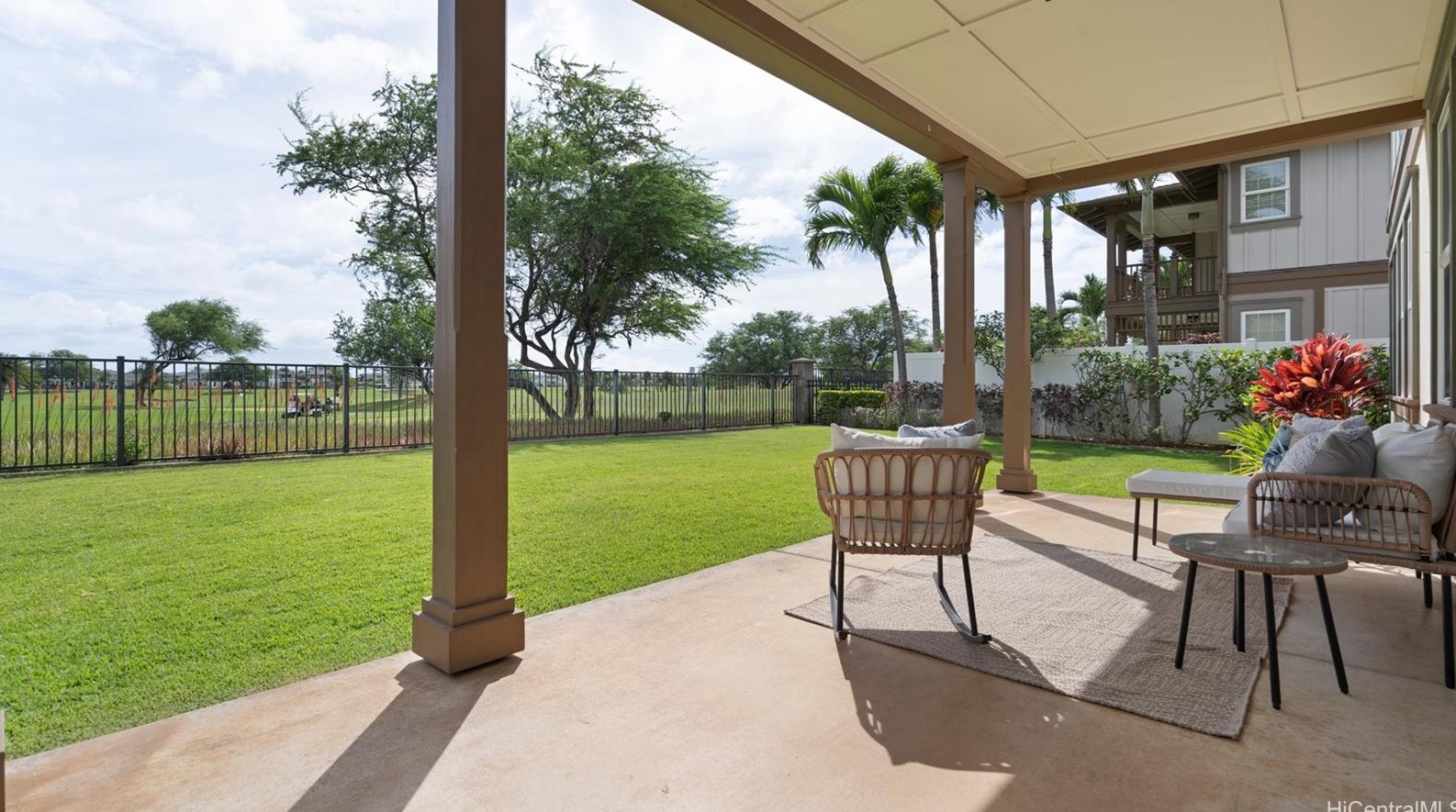 91-1047 Waikai St, Ewa Beach HI  96706 exterior