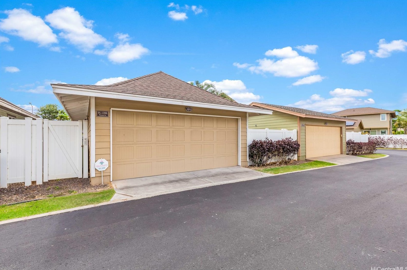 91-1206 Waiemi St, Ewa Beach HI  96706 exterior