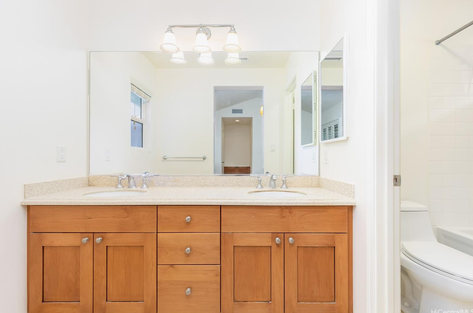 91-1206 Waiemi St, Ewa Beach HI  96706 exterior