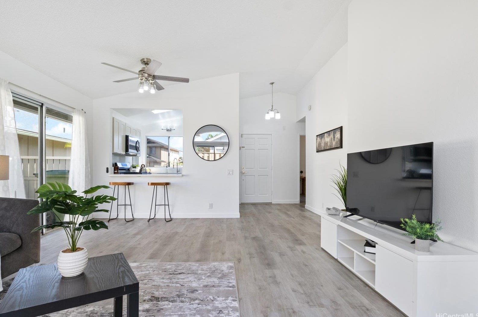 911116 Piipii St, Ewa Beach HI  96706-1832 exterior