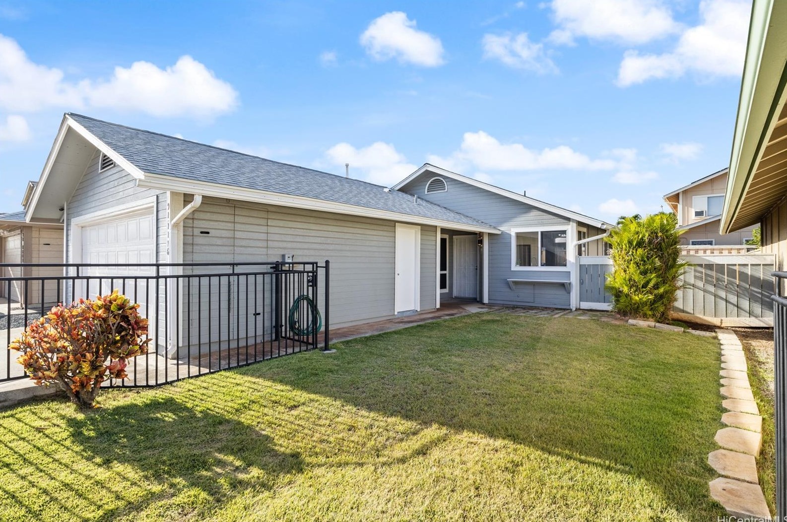 911116 Piipii St, Ewa Beach HI  96706-1832 exterior