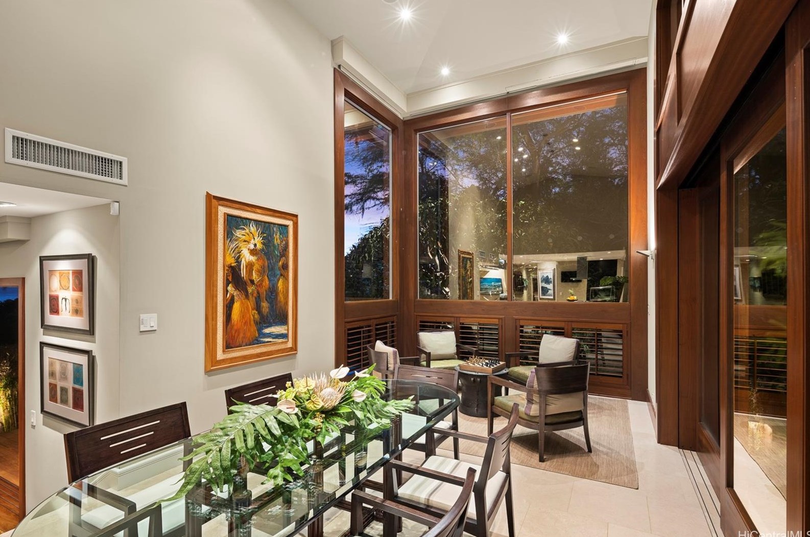 2984 Makalei Pl, Honolulu HI 96815-4743 exterior