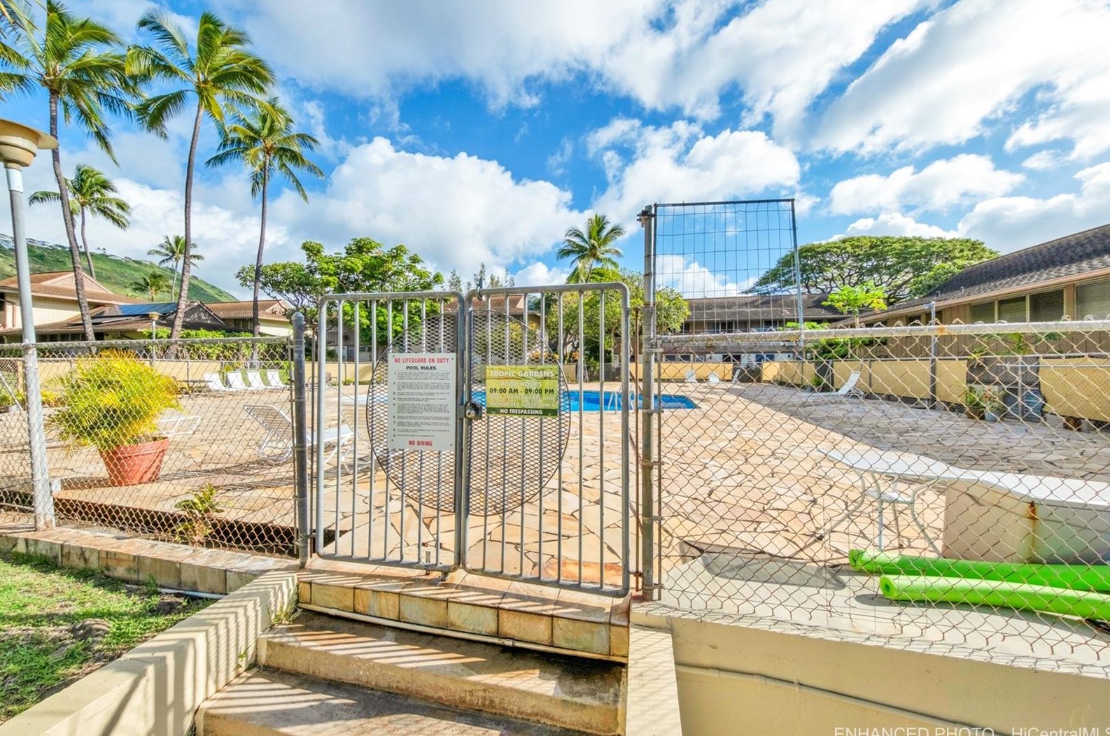 4156 Keanu St, Honolulu HI  96816-5556 exterior