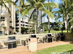 3054 Ala Poha Pl, Honolulu HI  96818-1616 exterior