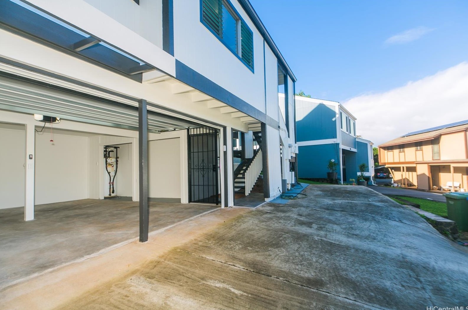 1791 Paailuna Way, Pearl City HI  exterior