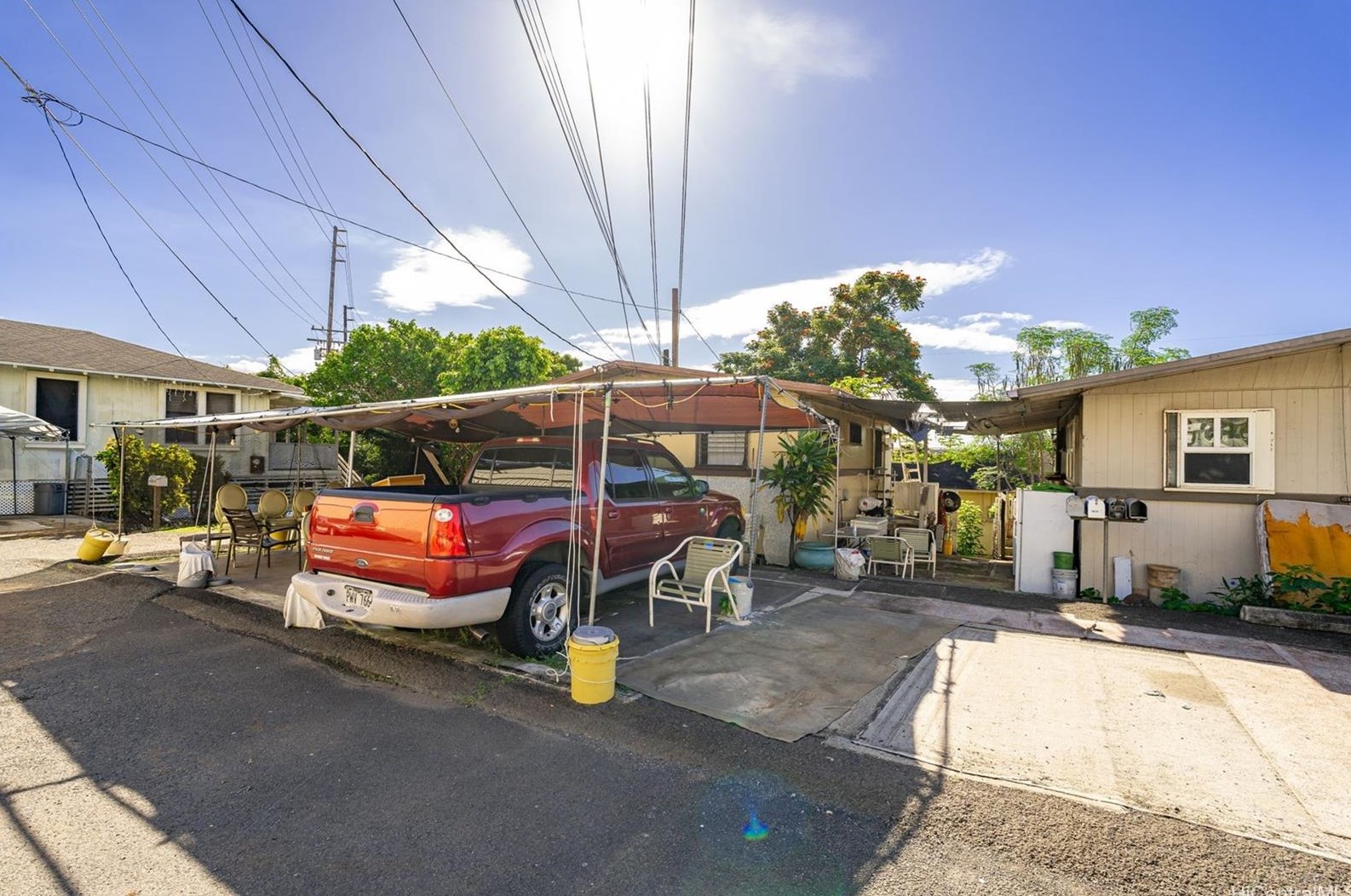735 Kamehameha Hwy, Pearl City HI 96782-2680 exterior