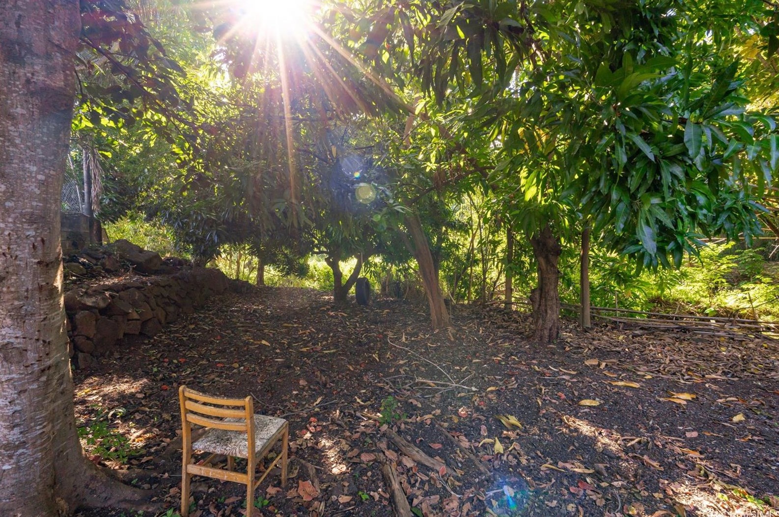 735 Kamehameha Hwy, Pearl City HI 96782-2680 exterior