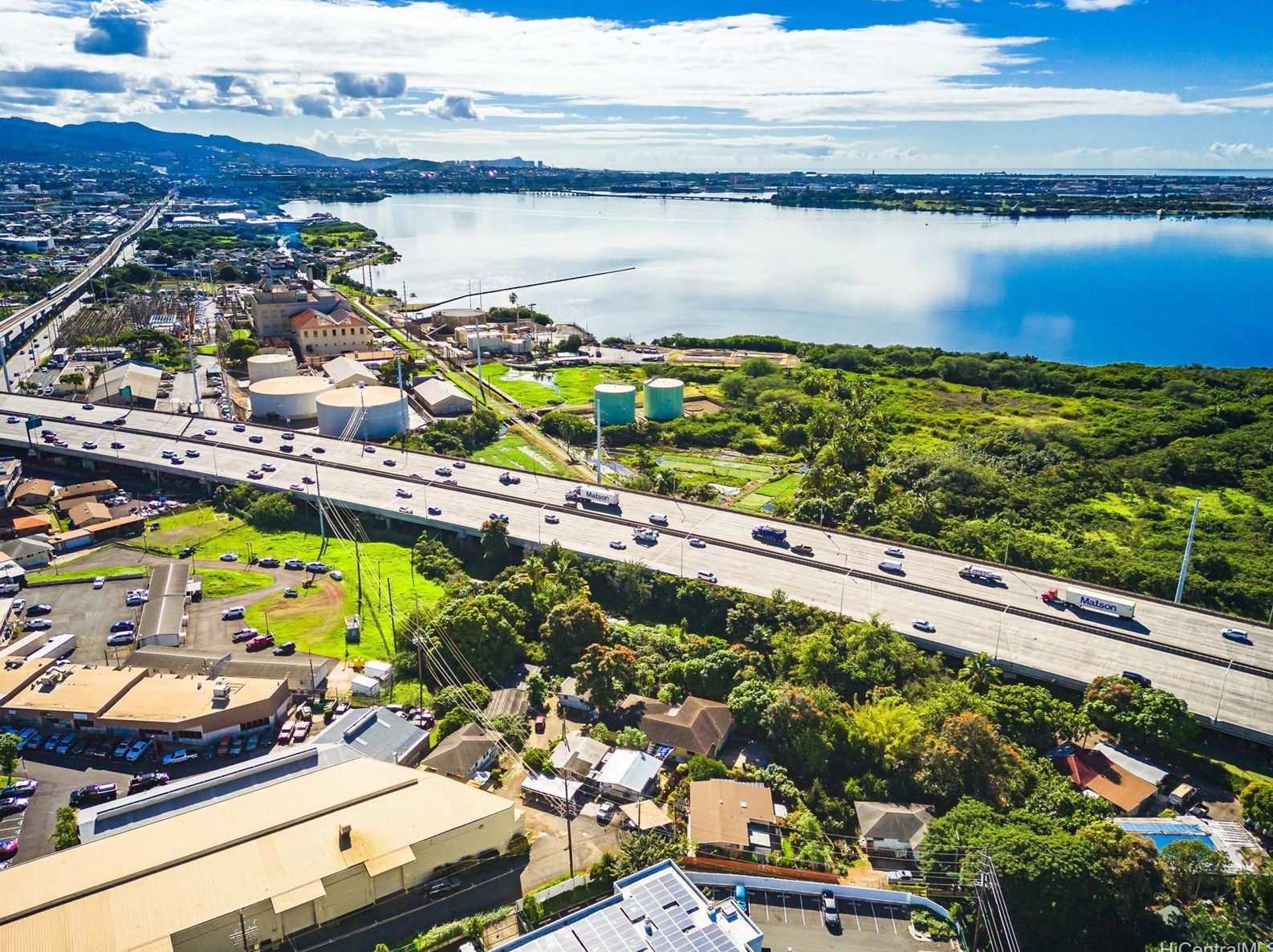 735 Kamehameha Hwy, Pearl City HI 96782-2680 exterior